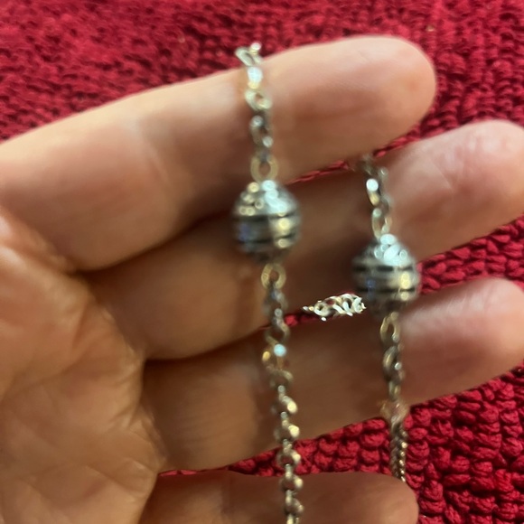 Brighton Ball and Chain Lariat 24in Silver Necklace. Classic - Picture 3 of 5